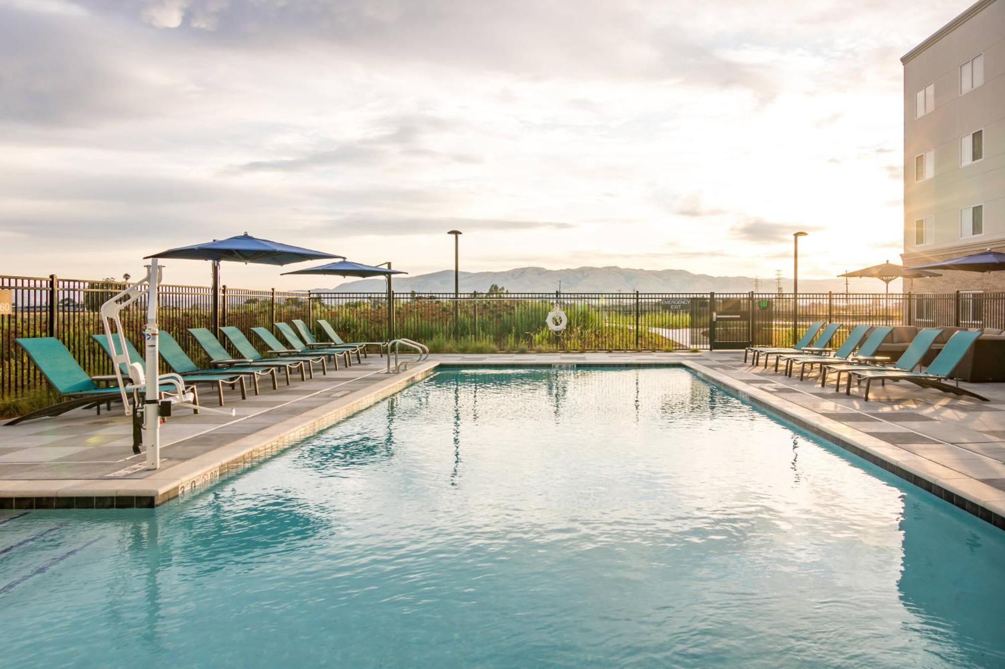 Residence Inn By Marriott San Jose North/Silicon Valley Eksteriør billede